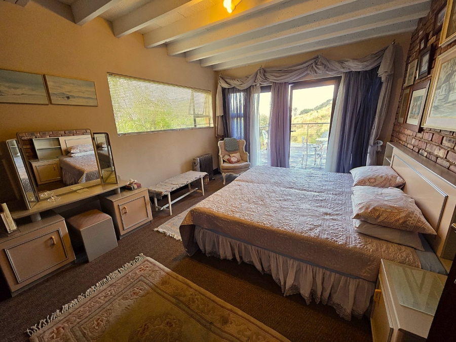 4 Bedroom Property for Sale in Woodland Hills Wildlife Estate Free State